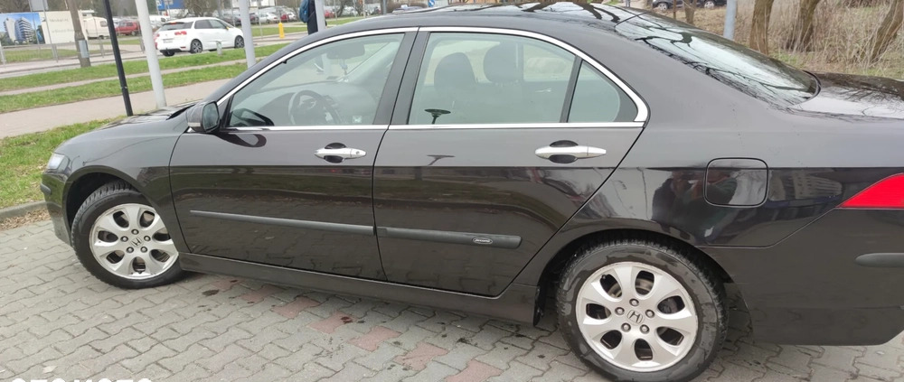Honda Accord cena 19000 przebieg: 322000, rok produkcji 2006 z Łomianki małe 211